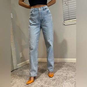 Abercrombie 90’s straight curve love